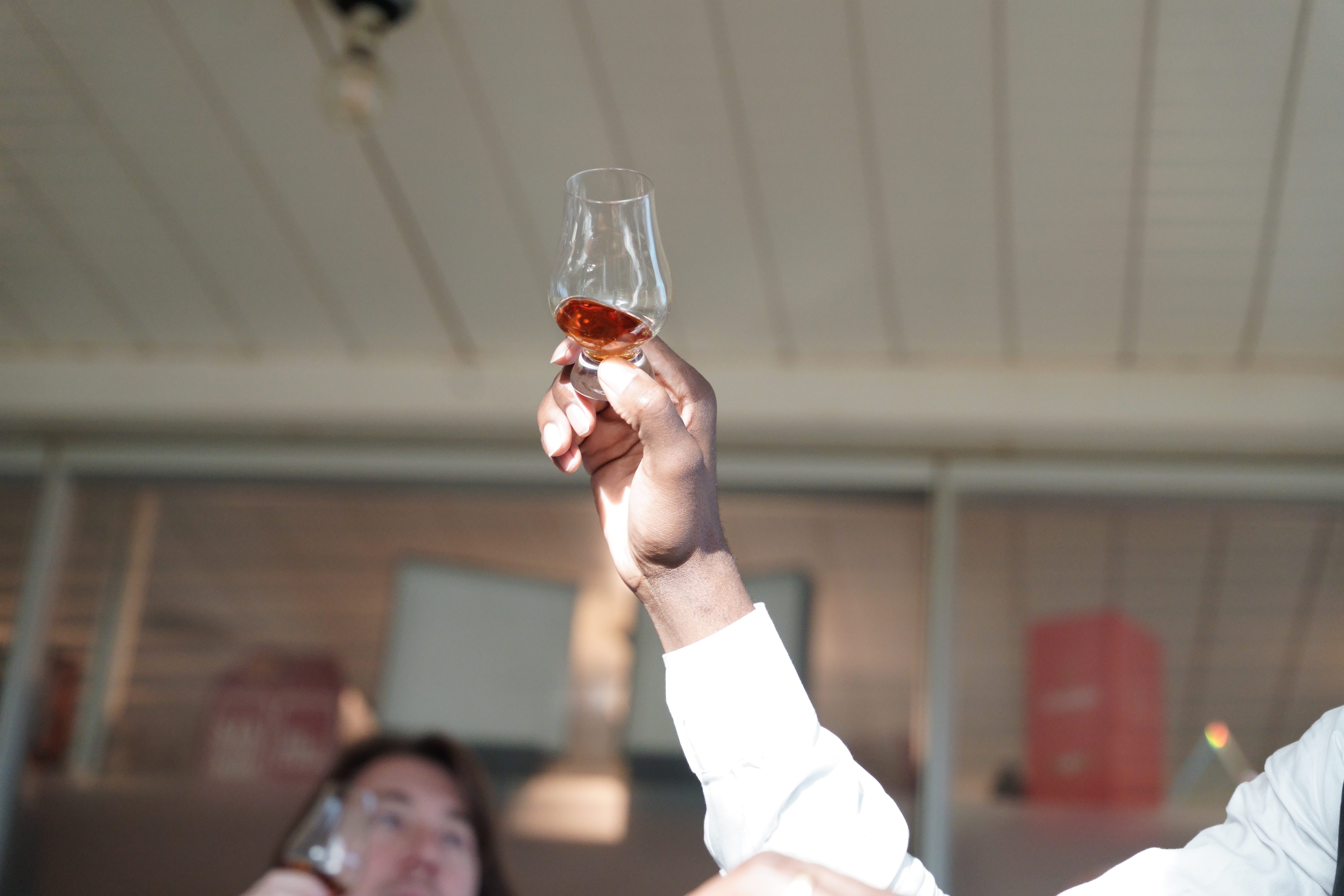 Assessing color with a tasting group